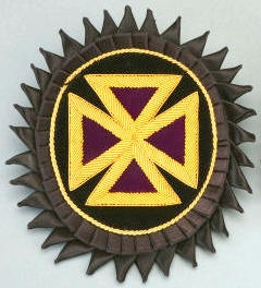 D7046 Rosette for Chapeau - Past Grand Commander in Bullion