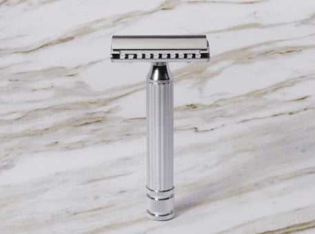Fatip L'Ibrido safety razor with open and closed comb sides, silver finish
