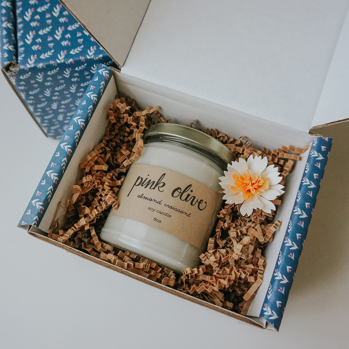 almond croissant soy candle