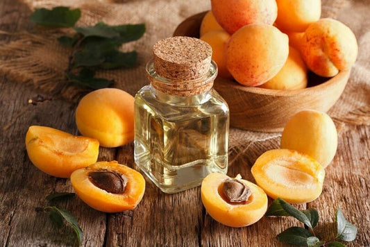 Apricot Kernal oil - زيت نواة المشمش