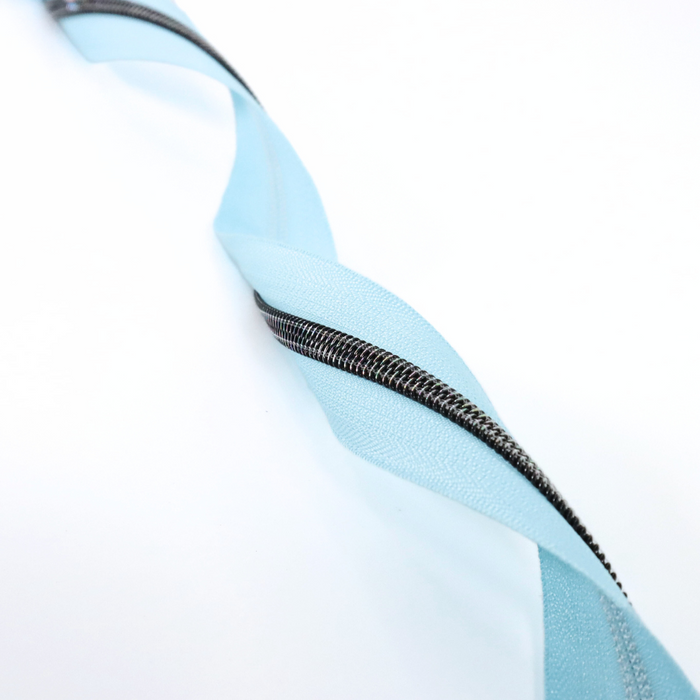 Baby Blue | #5 Midnight Rainbow Zipper by the Yard - 3 Yard Singles