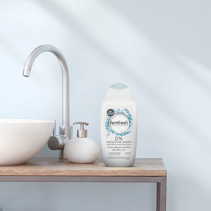 Femfresh Intimate 0% Sensitive Wash - 250ml, Feminine Douches