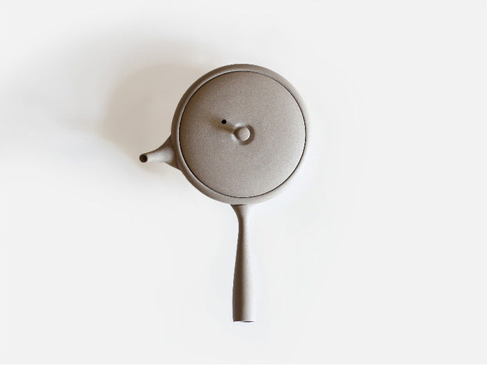 Jinsui Kiln: TOKI - SHIROHAI, Flat Tokoname Kyusu Tea Pot (80ml, Gray)