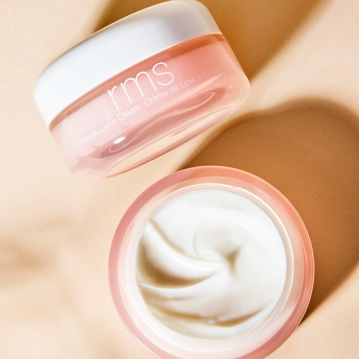 RMS Beauty-Kakadu Luxe Cream-Skincare-LUXE-CREAM-LIFESTYLE-2-The Detox Market |