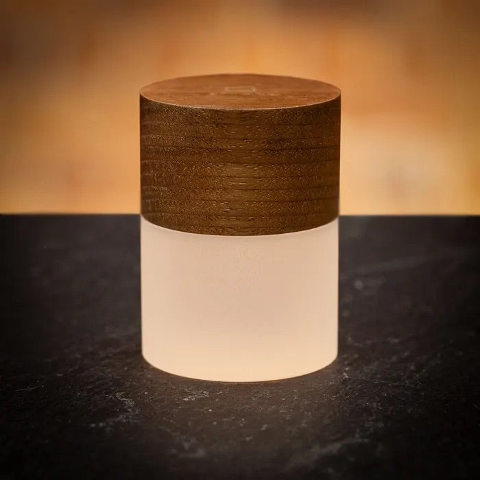 Lemelia Walnut Light
