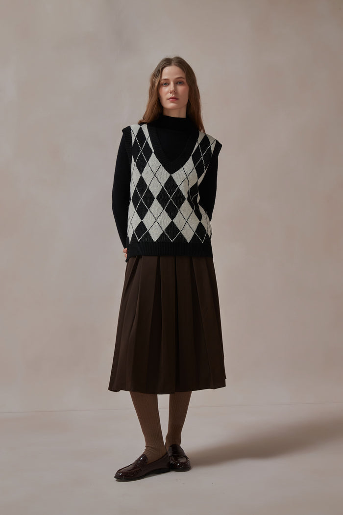 argyle-sweater-knit-vest