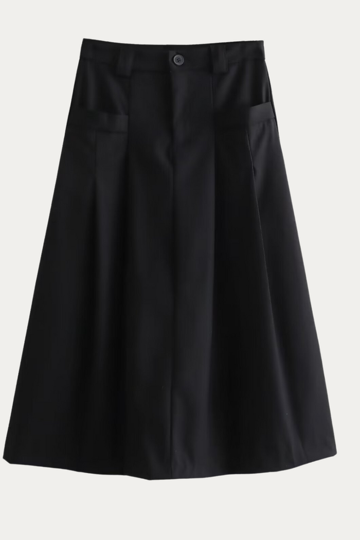 Renata Black Pleated Skirt Knee Length