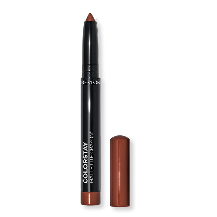 Revlon ColorStay Matte Lite Crayon 003 SOUFFLE ALL DAY – Lightweight matte lip crayon with bold colour and built-in sharpener