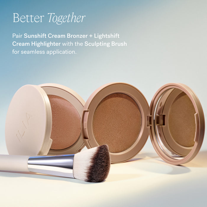 ILIA-Sculpting Brush-Makeup-ILIA_Sculpting_Brush_2000x2000_PerfectPairing-The Detox Market |