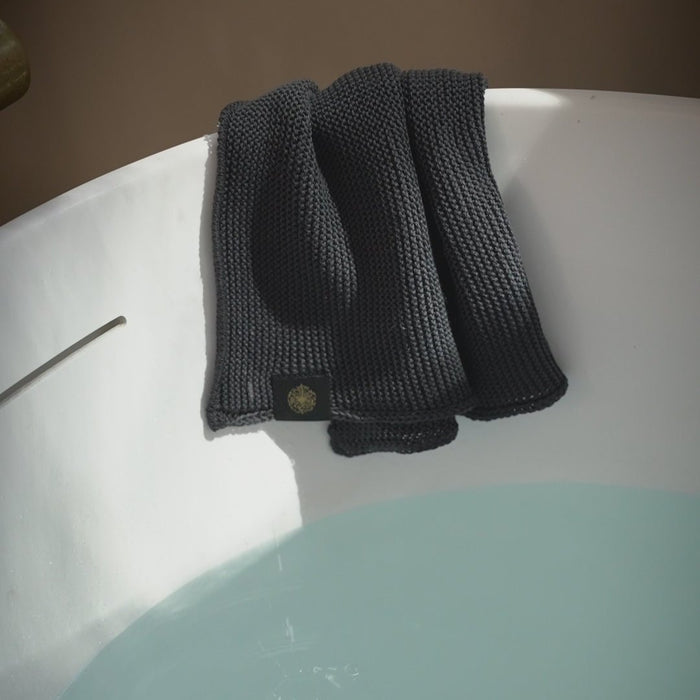 May Lindstrom-The Facial Steam Towels-Skincare-2023-Cloth-BATH-VERTICAL.00_08_39_17.Still128-The Detox Market |